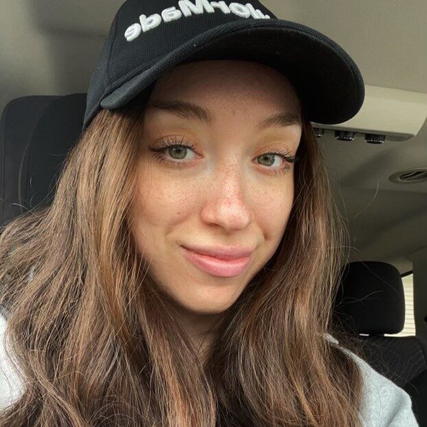 Nicole (1) Nicole (1)
